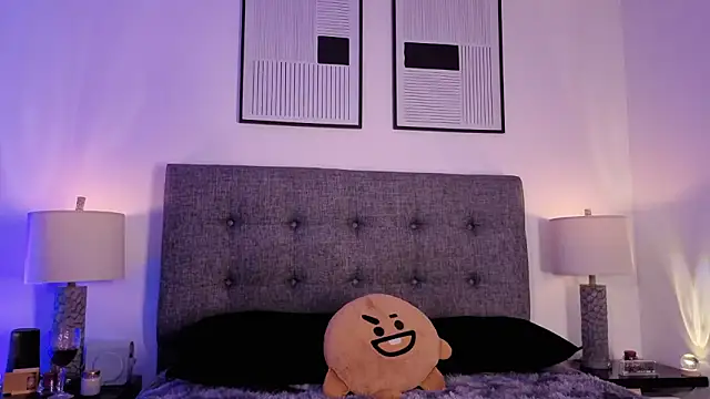 mandi4pole_ Webcamshow