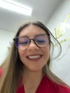 Онлайн чат XXX alicee16