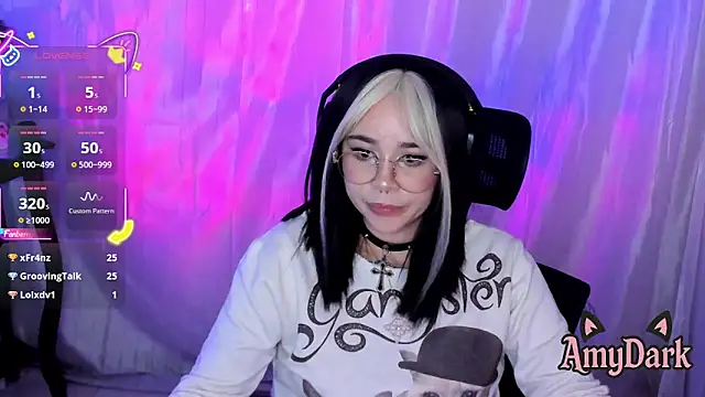 _AmyDark Chat XXX in diretta