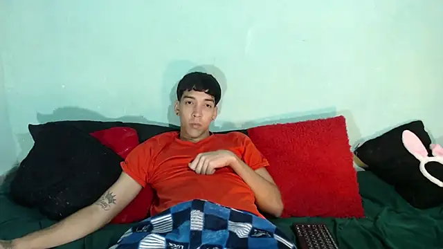 Ariatnaanddilann Live XXX chat