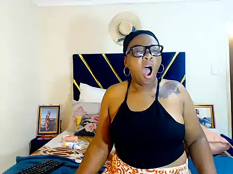 veronica1xxx's Live XXX Chat