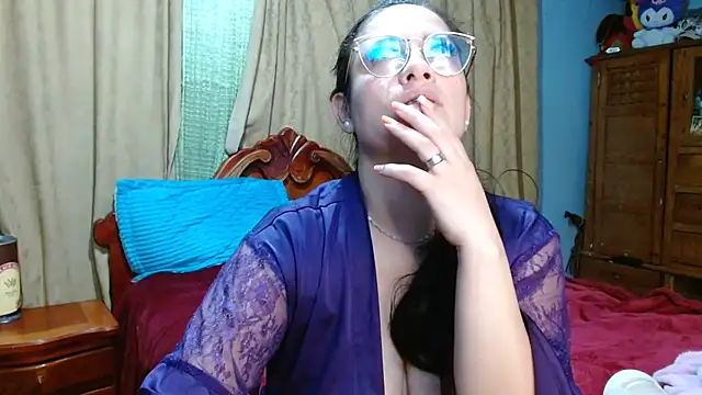 Czat XXX na żywo – Samantha_le