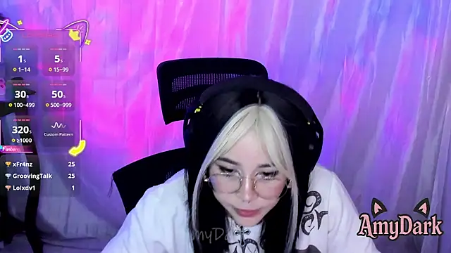 دردشة _AmyDark الجنسية المباشرة