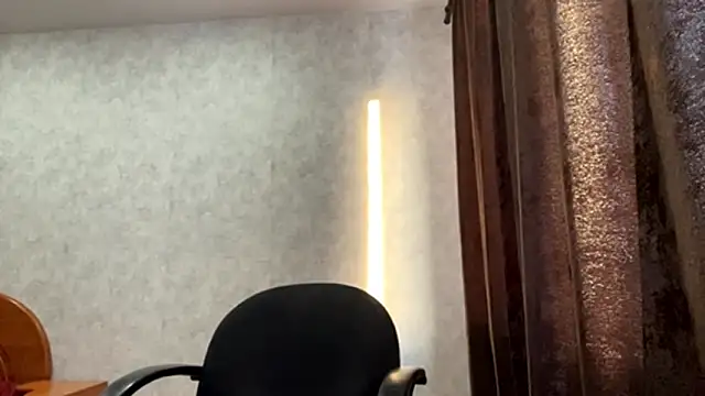 FoxieFlare Webcam Show