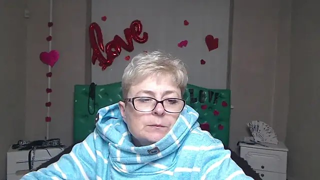 EmiliaGree Live XXX-Chat