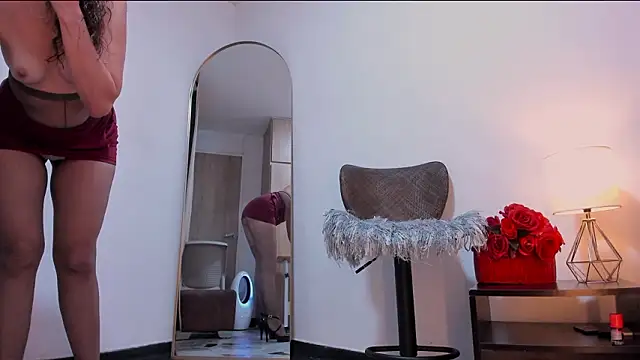 intime_zoneのライブXXXチャット