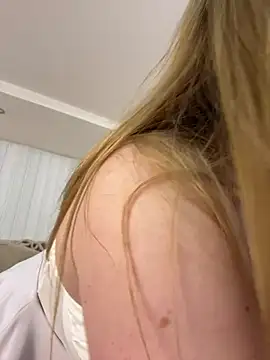 AnetGreyのライブXXXチャット