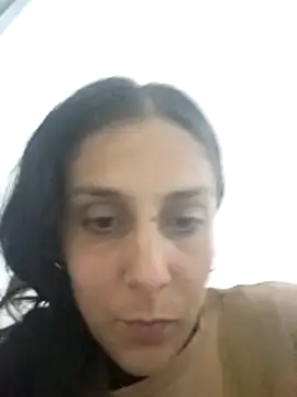 star_lulu_hot: διαδικτυακό σόου στην κάμερα