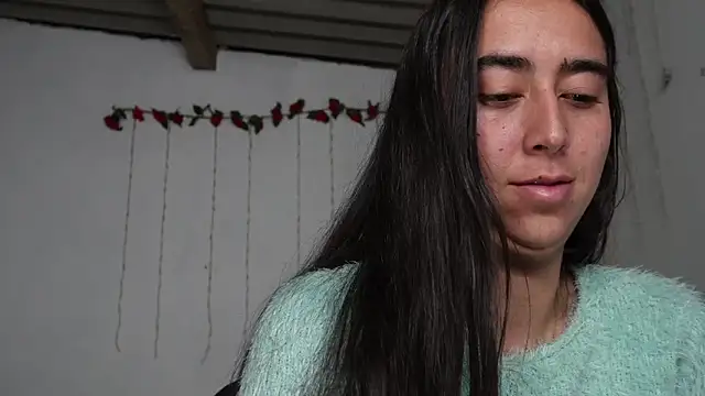 Maylin_brown Adlı Modelin Canlı XXX Sohbeti