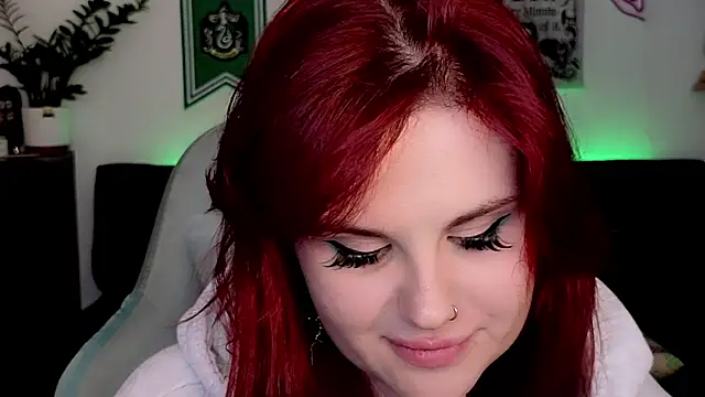 Della_IdealのライブXXXチャット