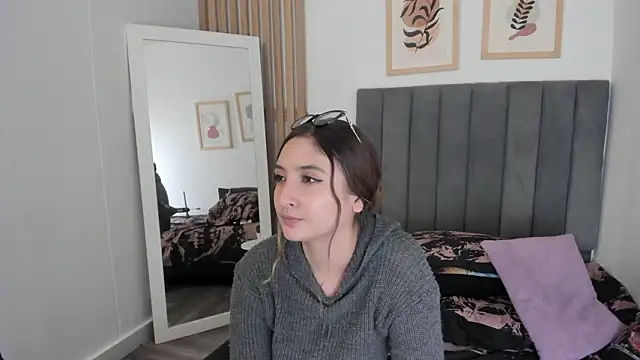 Alice_DickinssonnのライブXXXチャット