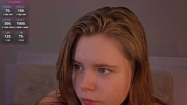 JulietteRain Adlı Modelin Canlı XXX Sohbeti