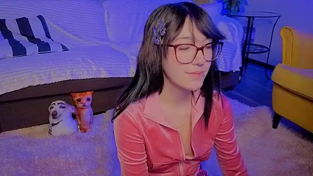 Chat +18 de LaveraBadlam ao vivo