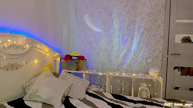 LillyMoure_ – Live XXX-chat