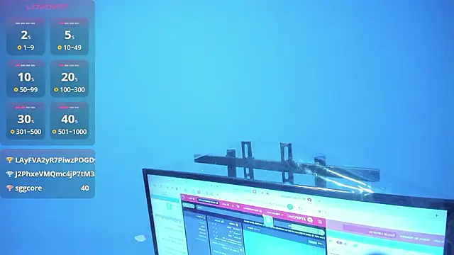 EmaRhodes 现场XXX聊天