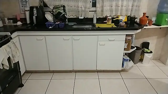 Онлайн чат XXX CllarinhaCortes