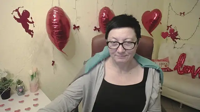 EmilyL0ve's Live XXX Chat