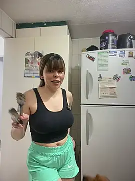 carolina16love Adlı Modelin Canlı XXX Sohbeti