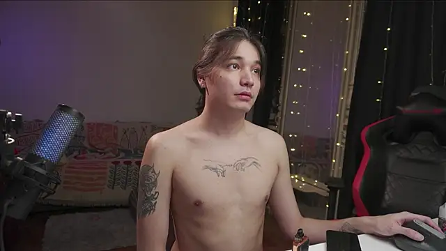 cherrydany: απευθείας συνομιλία ΧΧΧ