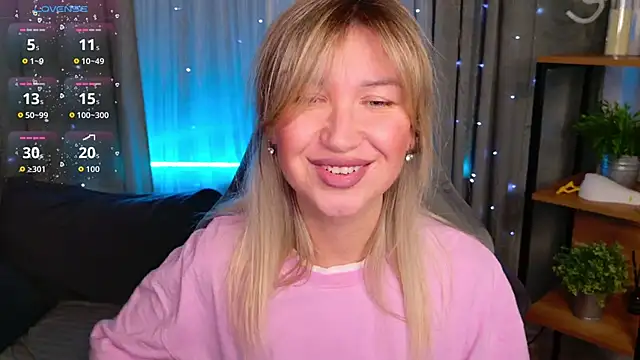 MilaBott's Live XXX Chat