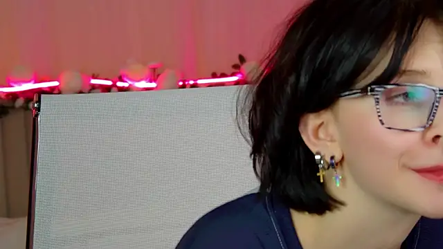 ElenaSomerhalder: онлайн-секс-чат