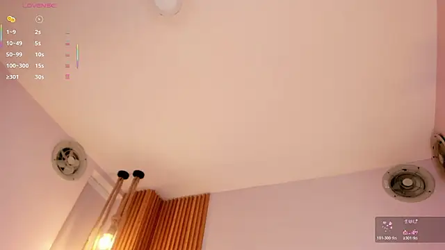 Show de millieskinny18_ na webcam