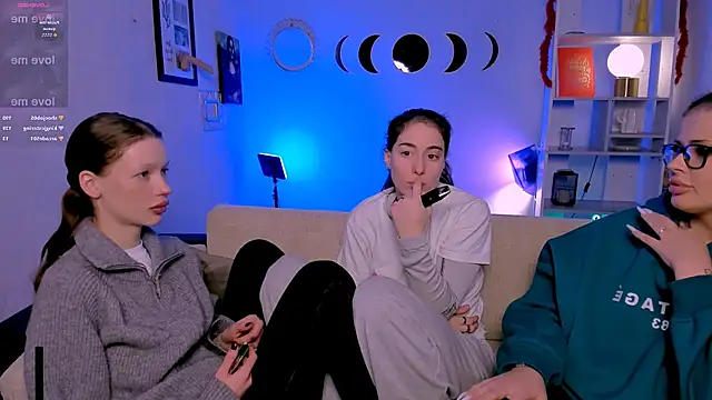 Вебкам-шоу khloebeauty