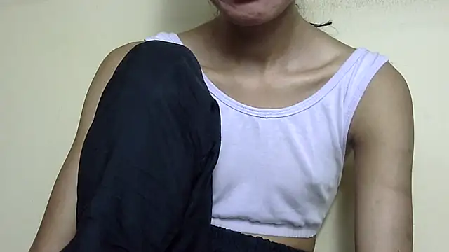 Chat XXX ao vivo de Anu_tiny