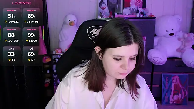 دردشة AmyVibess الجنسية المباشرة