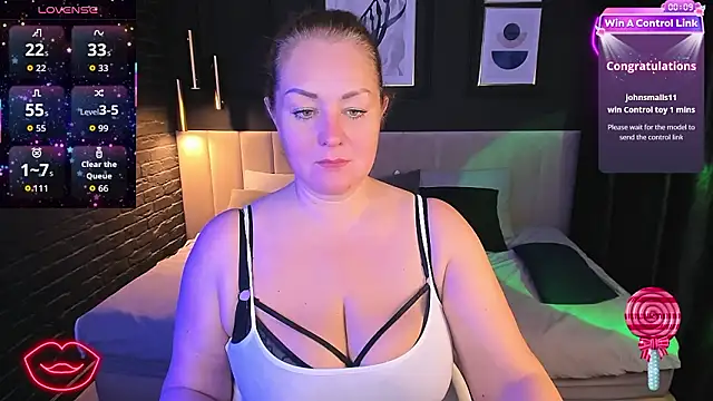 XXX chat uživo modela JenniferLight