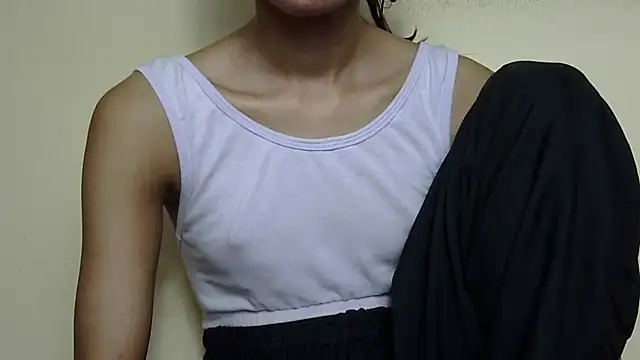 Anu_tiny: онлайн-секс-чат