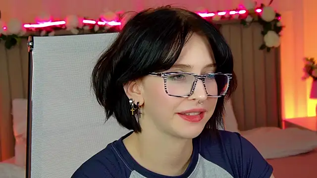 Chatroom XXX en direct de ElenaSomerhalder