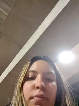 Онлайн чат XXX celeste_83