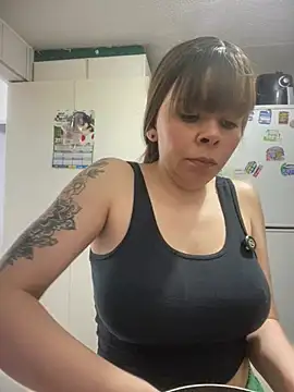 Онлайн чат XXX carolina16love