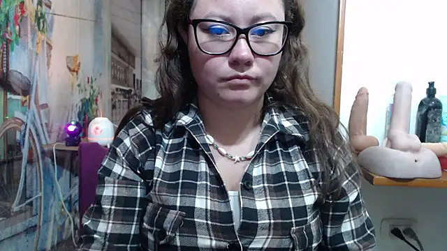 Chat XXX en directo de curly_greeneyed