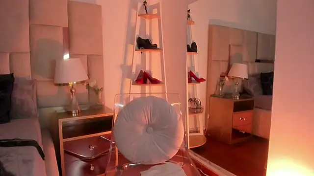 Chat XXX en directo de Violett_Sinclair