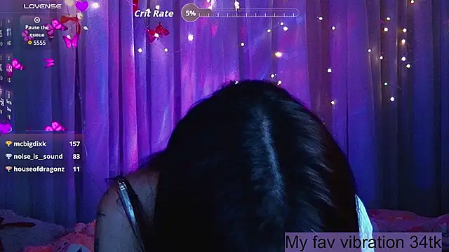 Chatroom XXX en direct de ArianaLight