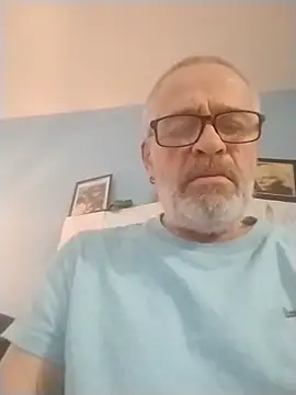 Alleinzuhause's Live XXX Chat