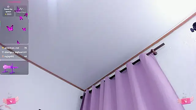 Carolina_Burninng Adlı Modelin Canlı XXX Sohbeti