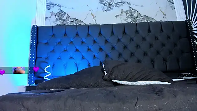 EthaanCox's Live XXX Chat