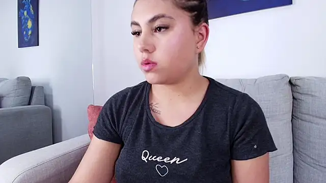 MeganCrowのライブXXXチャット