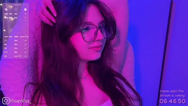 kisankiss: онлайн-секс-чат