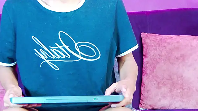 Liam_Sinclairn Webbikameraesitys