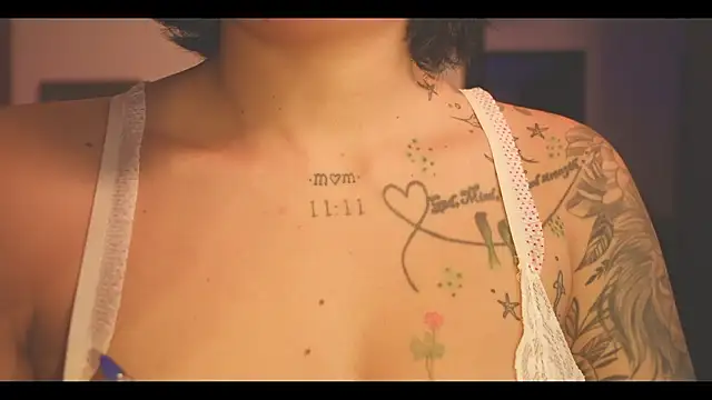 LorenRosse Chat XXX live