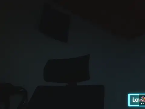 Scarlett_crastrawberryn Webbikameraesitys