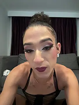 Show modela sweet_amalia4 na web-kameri