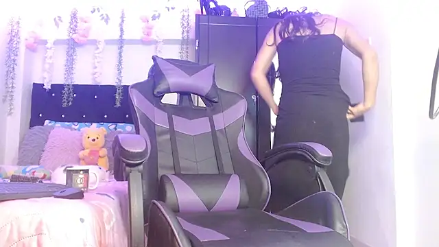 Lyaa_Cute webcam show