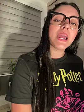 kenndall_21 – Live XXX-chat