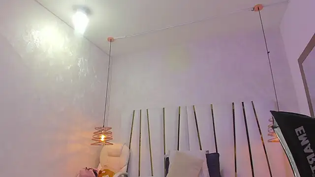 bonnie_sm – Live XXX-chat