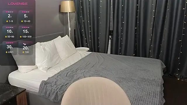 Chloe___Davis: απευθείας συνομιλία ΧΧΧ